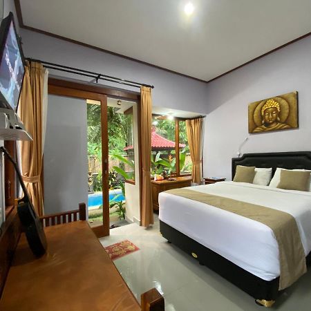 Villa Melanting การางาเซ็ม ภายนอก รูปภาพ